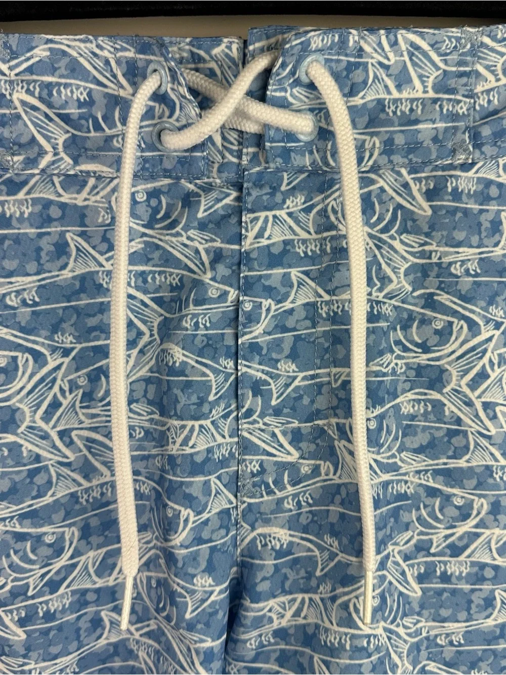 Vineyard Vines Chappy Board Shorts Fish Print Blue Size 30